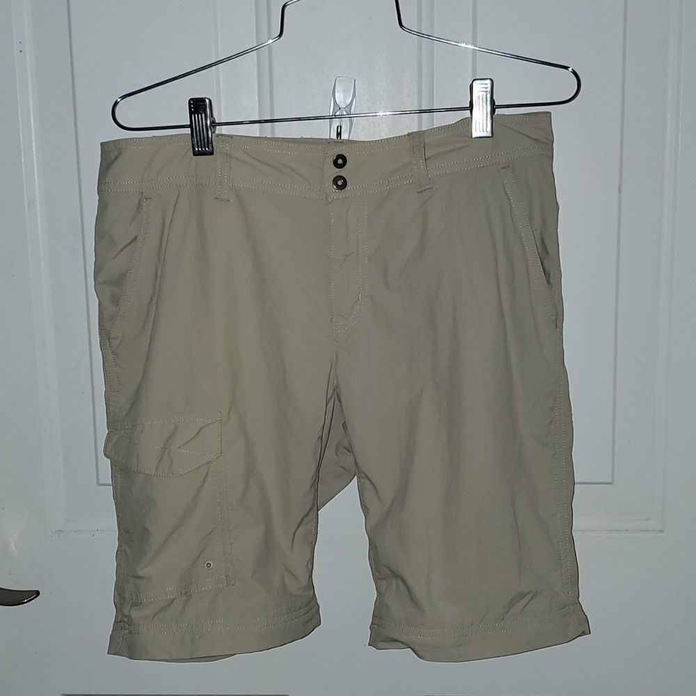 Columbia Omni Shade Hiking Shorts 8